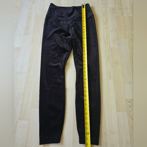 White House Black Market Runway Leggings Size 6 Short Velvet Corduroy Back Seam - Picture 6 of 10